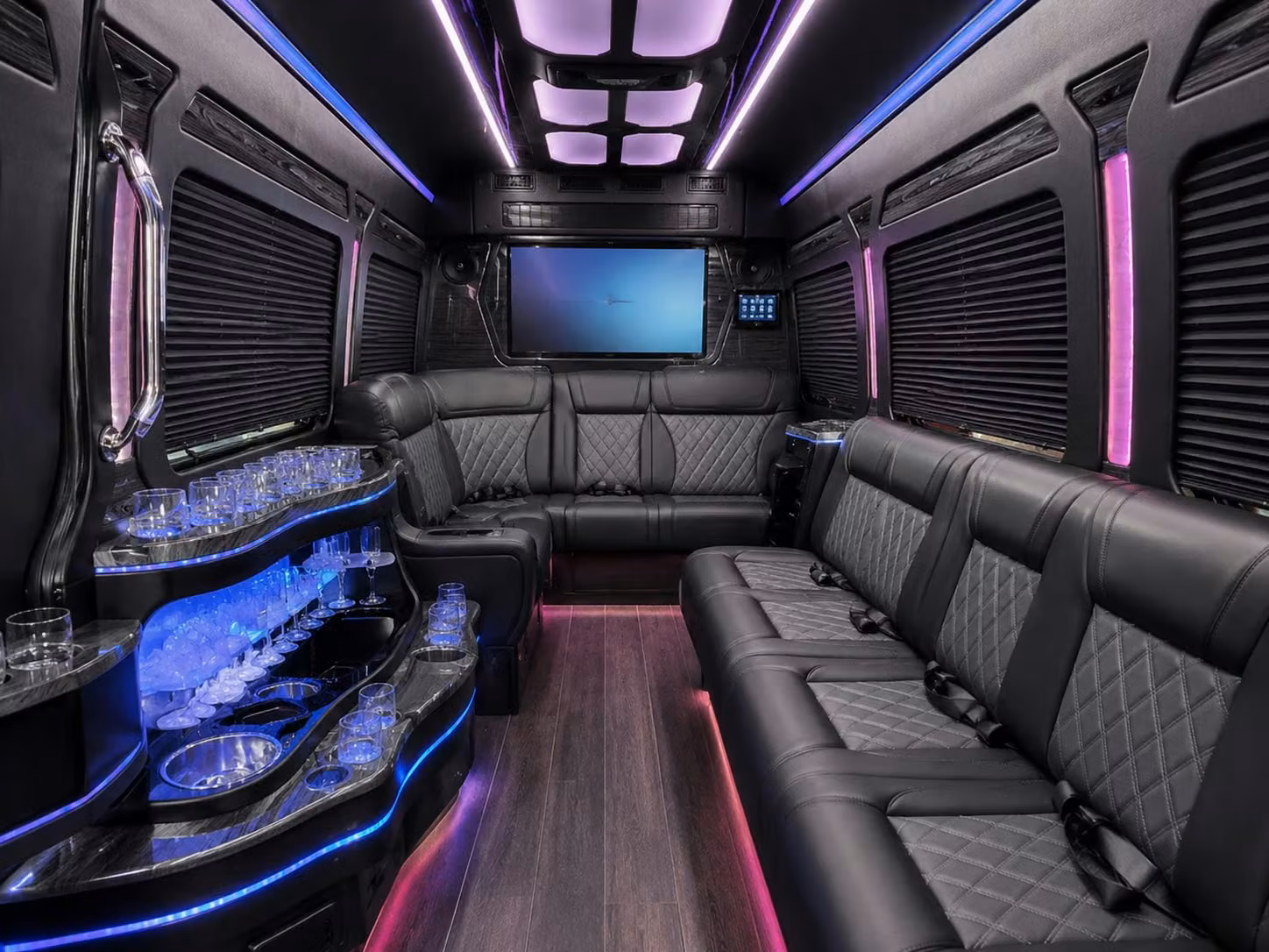 friscocharterbus com makes frisco prom and school event transportation simple